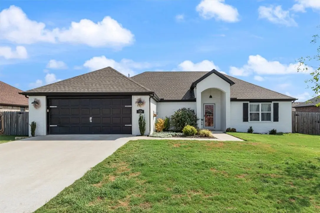 320 N Tacoma Street, Farmington, AR 72730 - #1