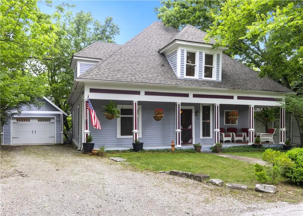 42 Vaughn Street, Eureka Springs, AR 72632 - #1
