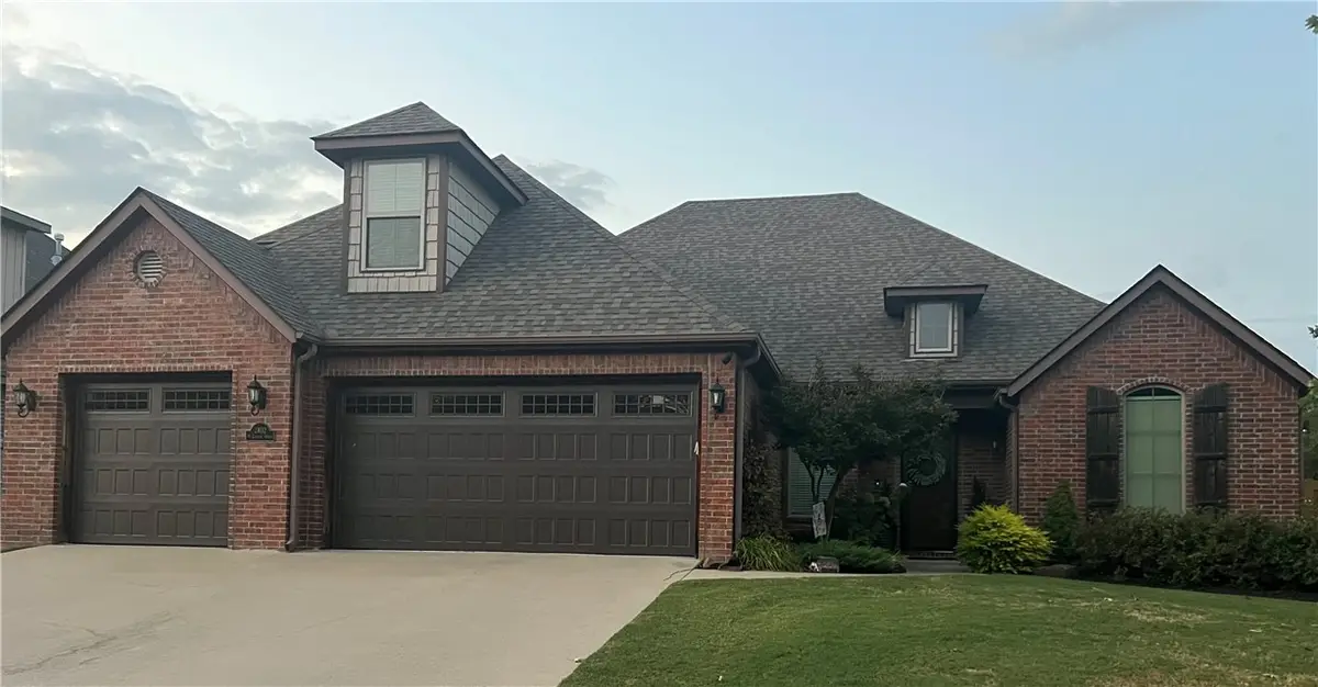 2402 W Cartier Street, Fayetteville, AR 72704 - #1