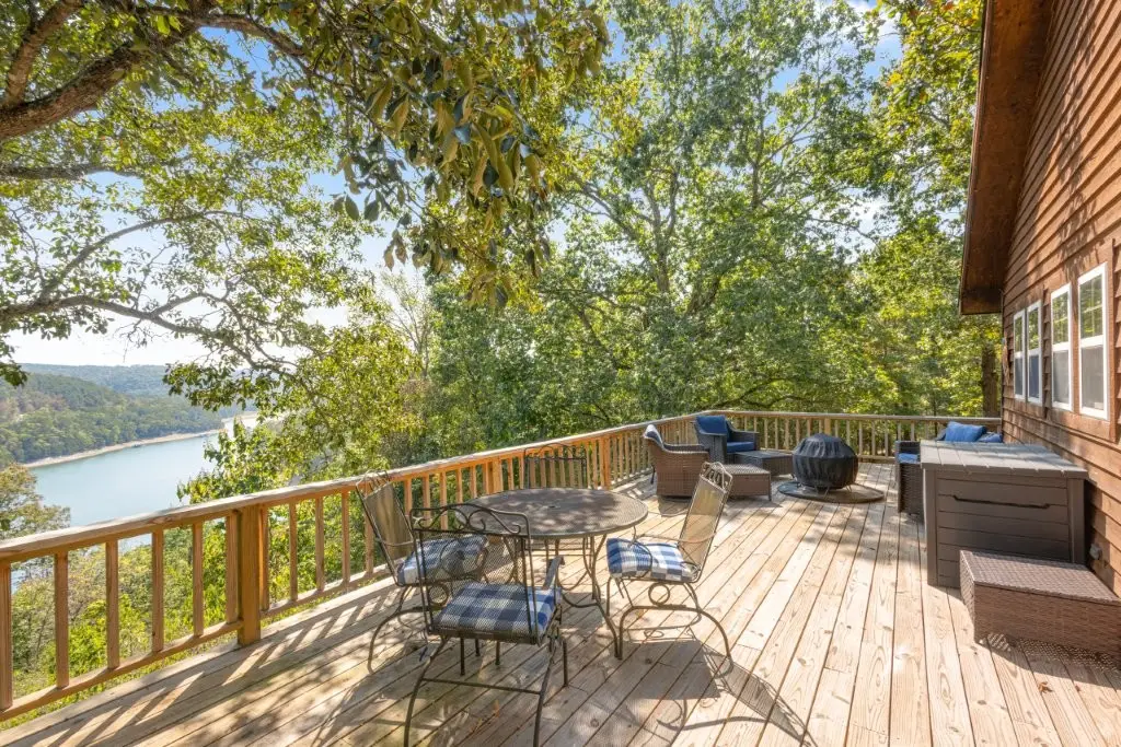 1054 County Road 155, Eureka Springs, AR 72632 - #1