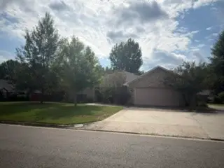 2307 W 5th Street, Russellville, AR 72801