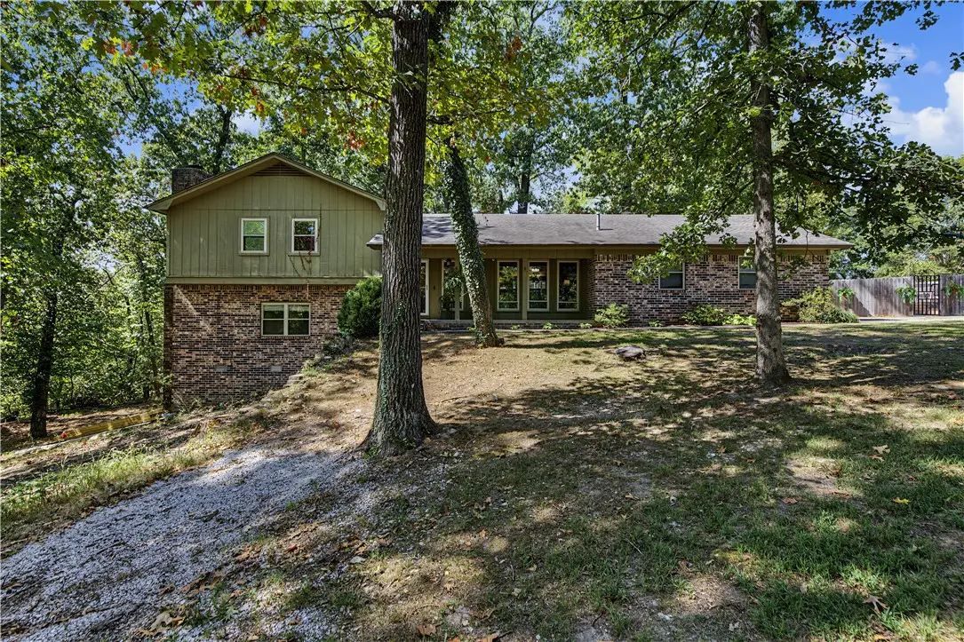 16 W Cardinal Court, Rogers, AR 72756 - #1