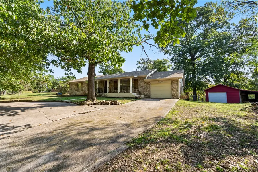 3407 Ridge Road, Siloam Springs, AR 72761 - #3