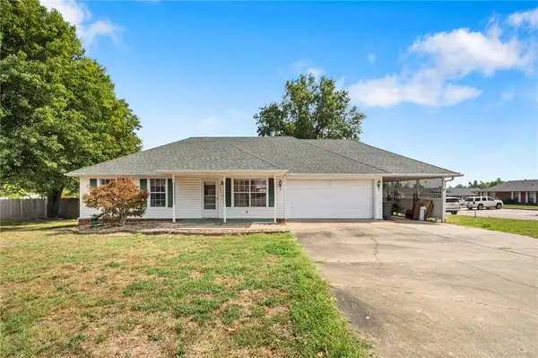 1809 S 14th Street, Rogers, AR 72758