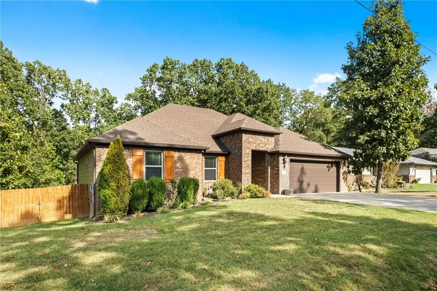 10 Runnymede Lane, Bella Vista, AR 72715 - #3