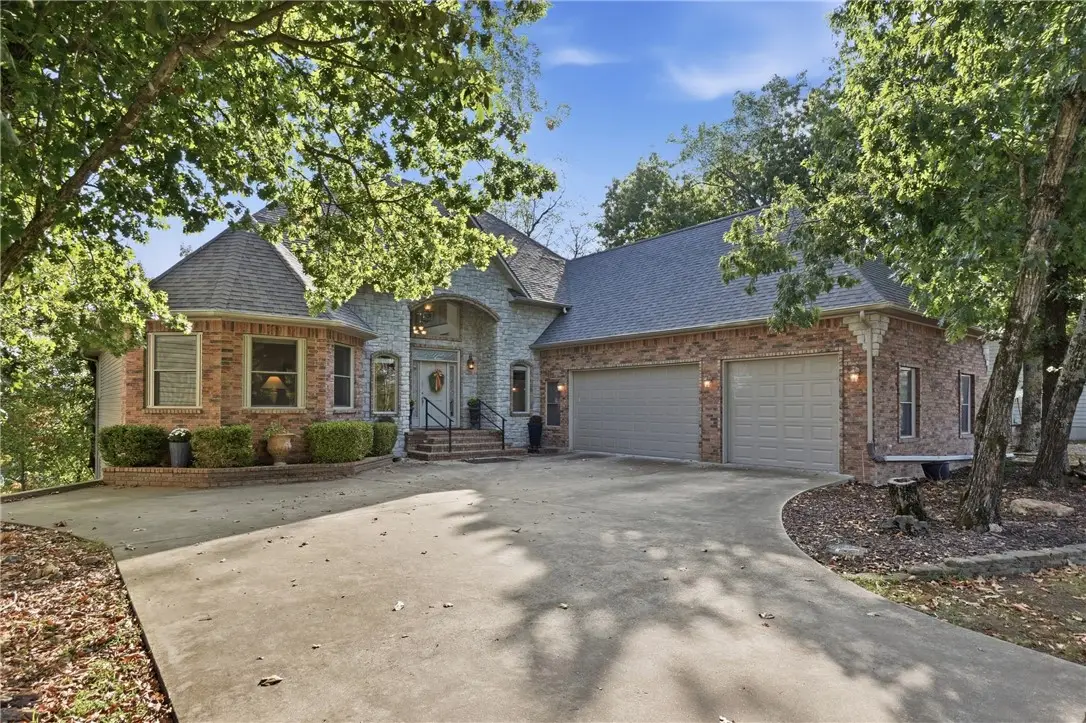 174 Holiday Island Drive, Holiday Island, AR 72631 - #1