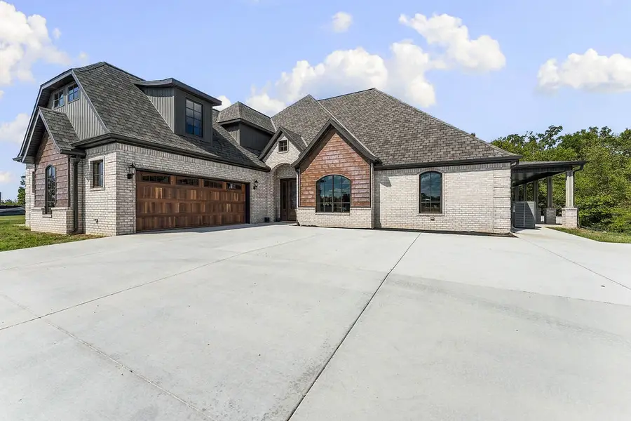 864 Healing Springs Road, Cave Springs, AR 72718 - #2