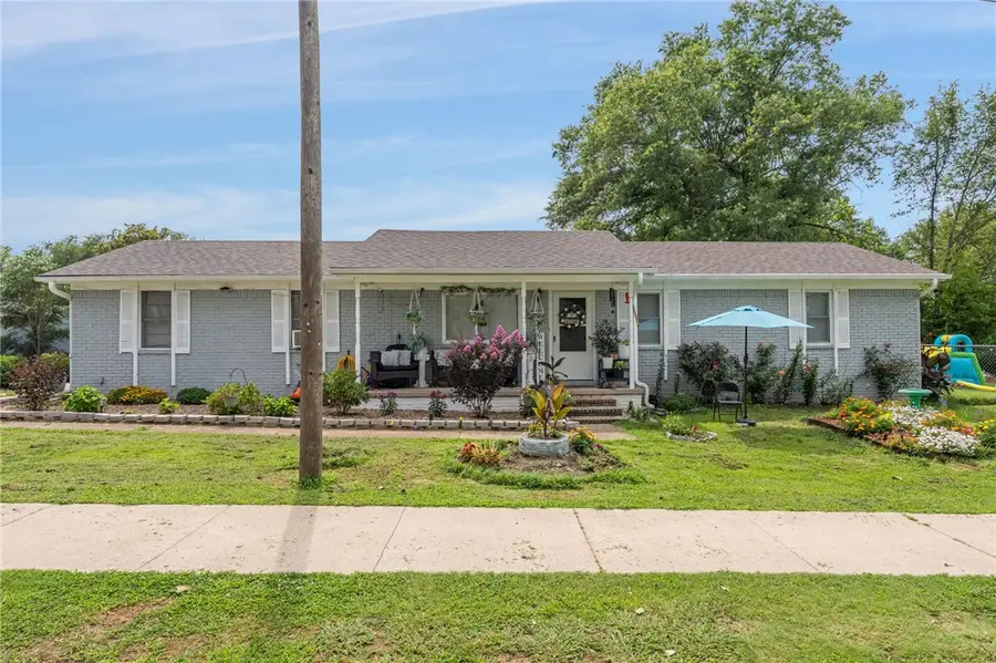 1511 9th Street, Barling, AR 72923 - #2