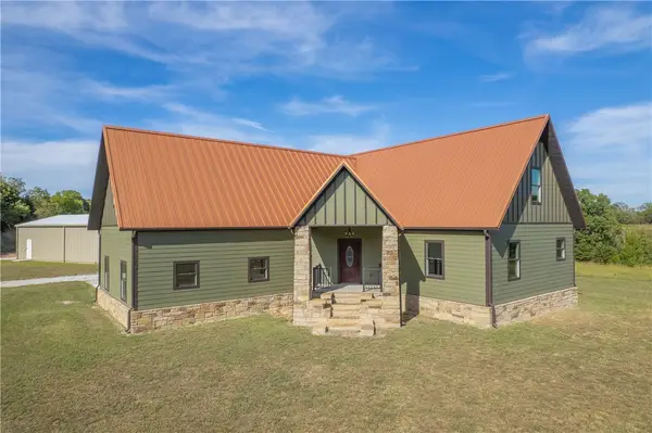 43 Spring Flood Road, Goodman, MO 64843