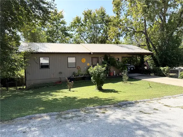 100 Jay Avenue, Harrison, AR 72601