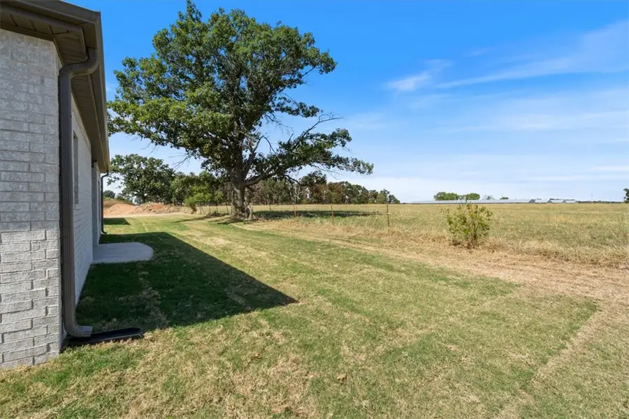 1316 NW 15th Avenue, Highfill, AR 72713 - #3