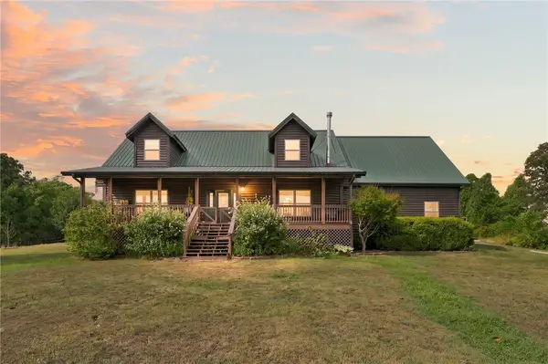 12913 Moore Lane, Gravette, AR 72736