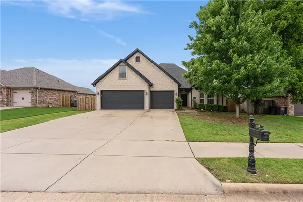 4256 Augustine Drive, Springdale, AR 72762