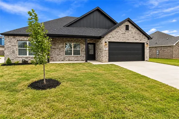 4407 SW Pawhuska Street, Bentonville, AR 72713