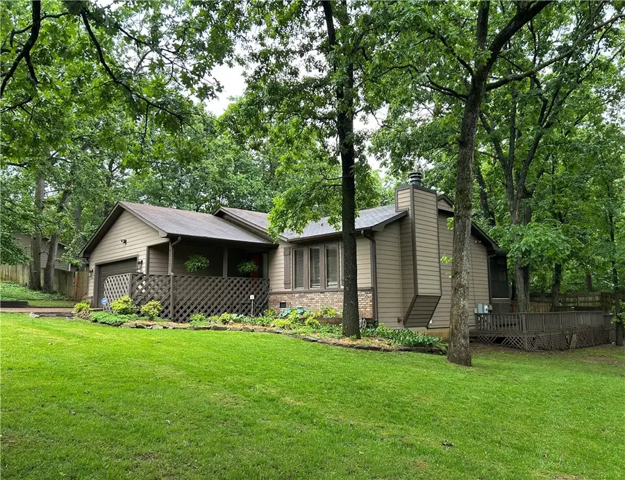 2413 E Twin Oaks Court, Fayetteville, AR 72703 - #3
