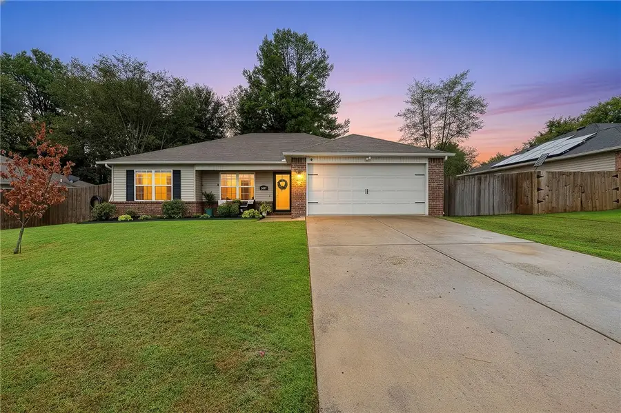 3497 Vanleer Avenue, Springdale, AR 72764 - #2