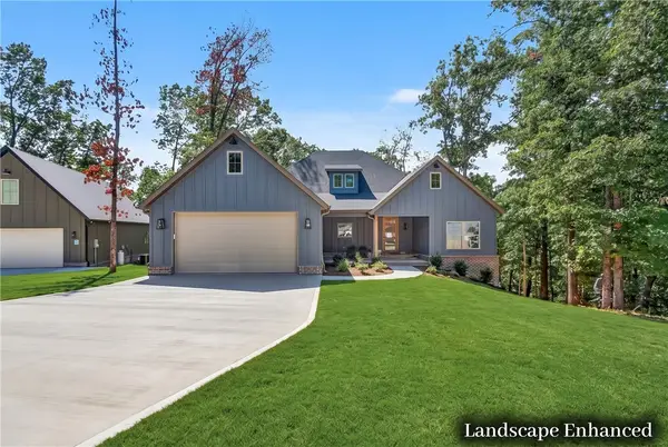7 Ging Lane, Bella Vista, AR 72714