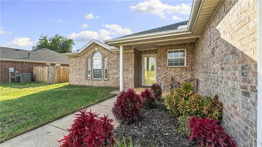551 Steepro Drive, Centerton, AR 72719 - #2