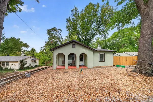 606 Melody Lane, Bentonville, AR 72712