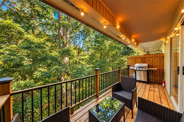 14 Gretchen Lane, Bella Vista, AR 72715