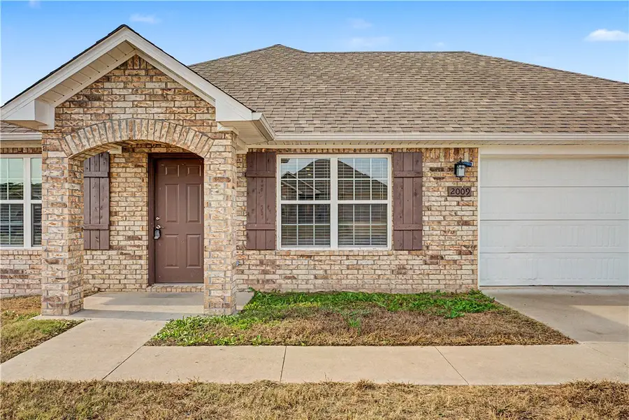 2009 Applewood Street, Gentry, AR 72734 - #3