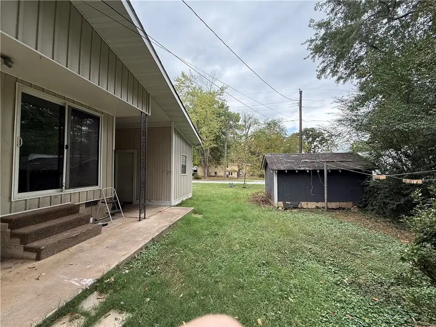 1002 Rogers Avenue, Harrison, AR 72601 - #3