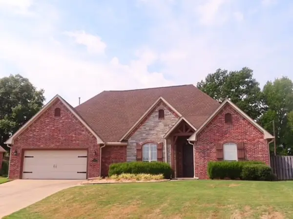 3748 Martinique Avenue, Springdale, AR 72764