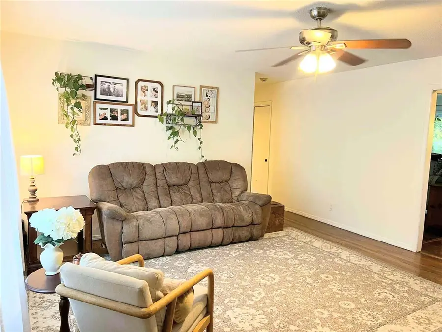711 Beverly Drive, Harrison, AR 72601 - #2