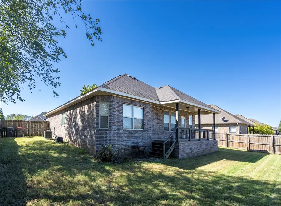 1430 Gooseneck Lane, Cave Springs, AR 72718 - #3