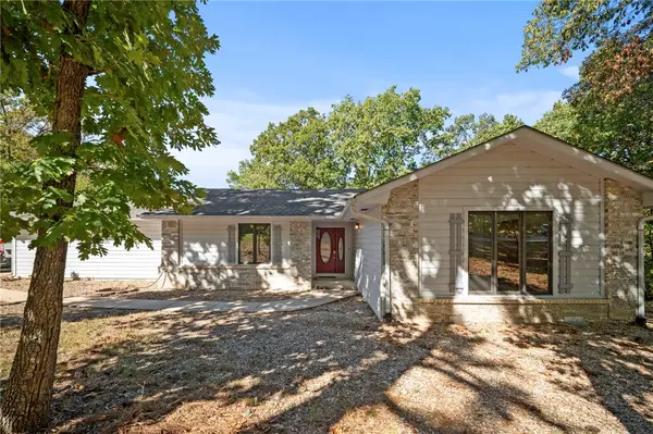 2 Stuart Circle, Bella Vista, AR 72714