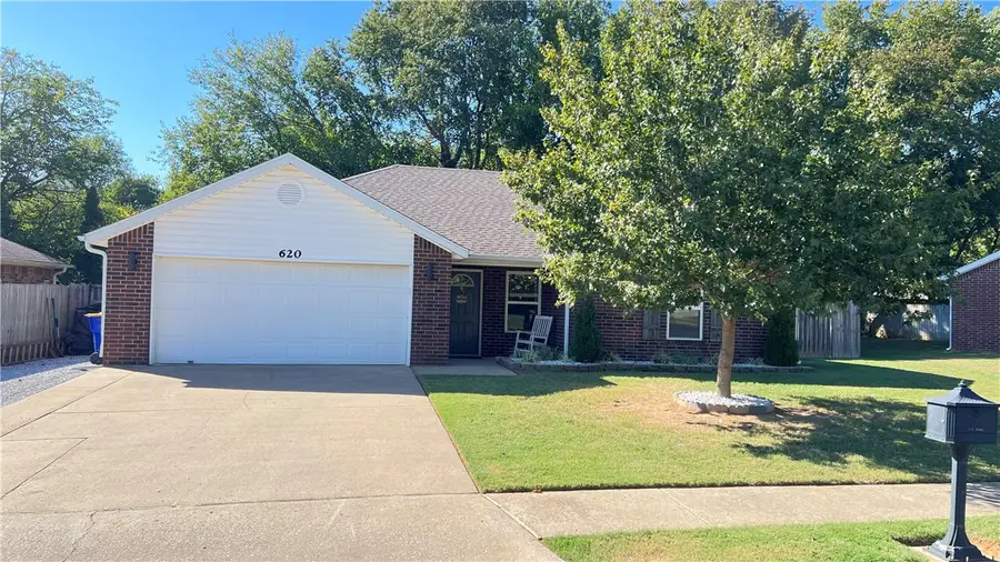 620 Ash Street, Lowell, AR 72745 - #2
