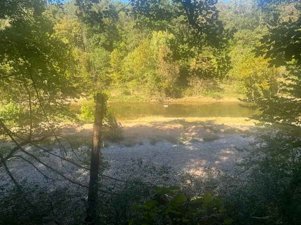 001-00820-000 Breezewood Lane, Flippin, AR 72634