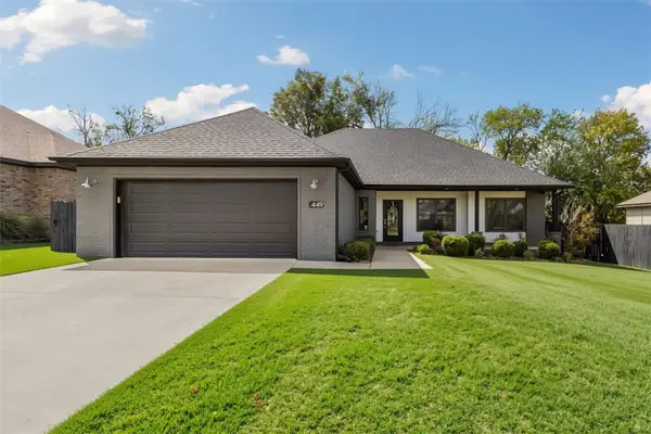 449 N Tacoma Street, Farmington, AR 72730