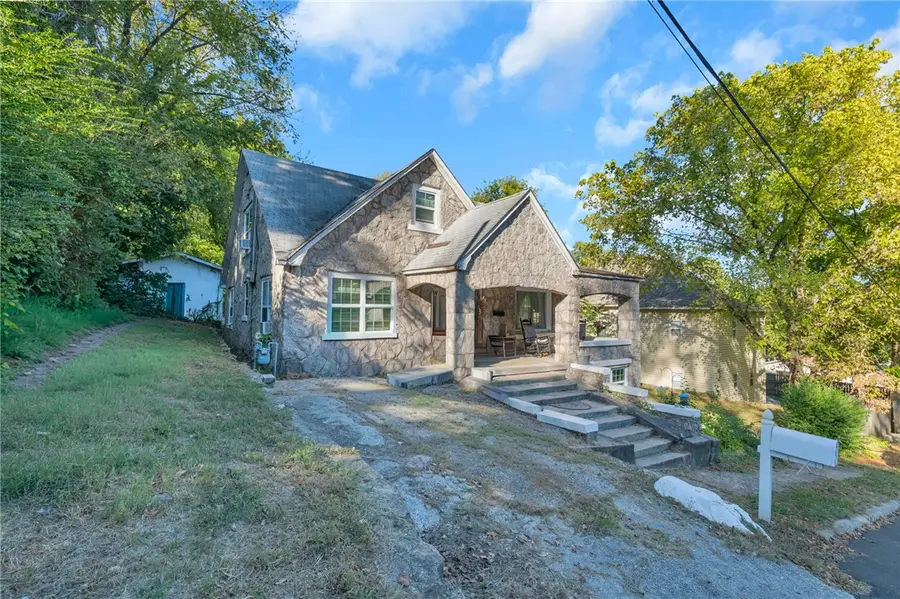 613 W South Avenue, Harrison, AR 72601 - #3