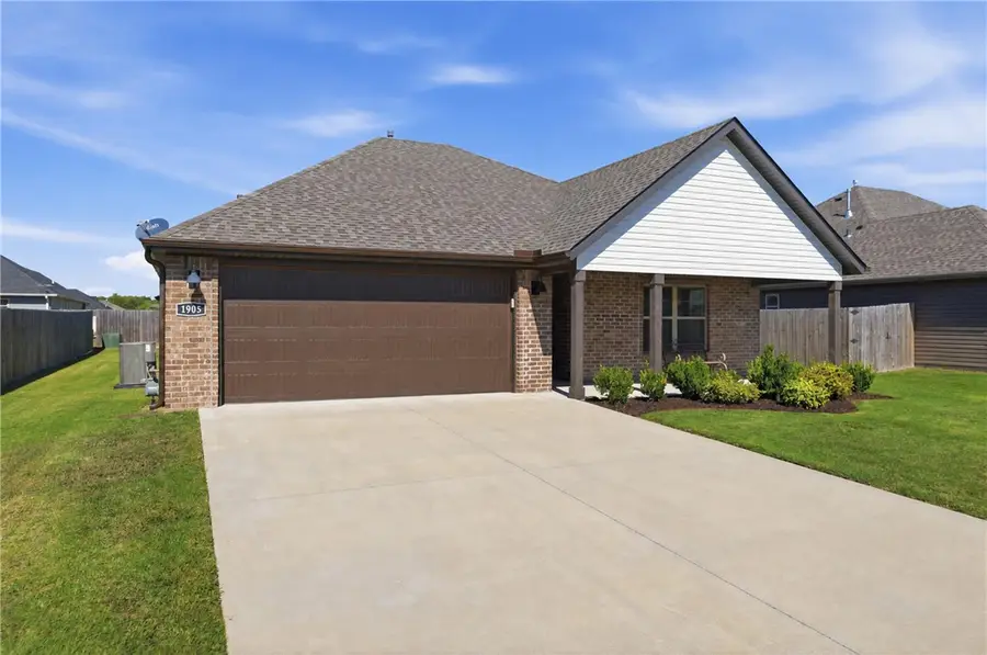 1905 Hudson Drive, Siloam Springs, AR 72761 - #3