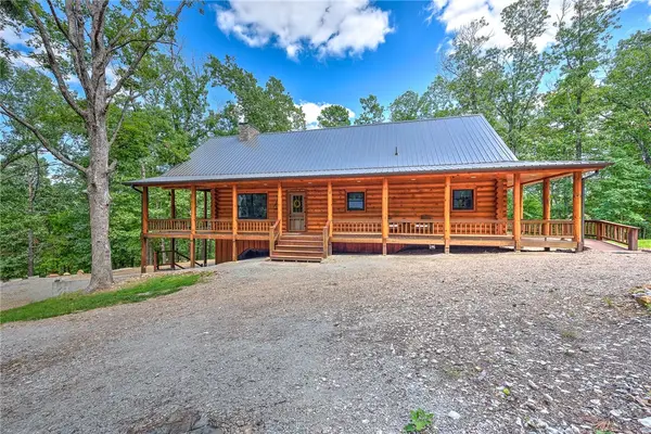 170 Meadow Ridge Road, Eureka Springs, AR 72632