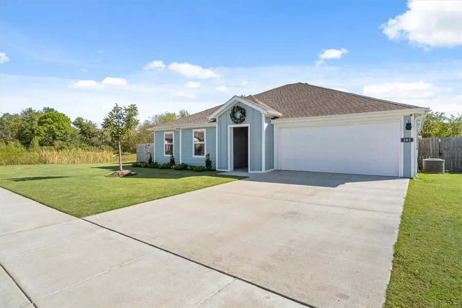 303 Seville Street, Siloam Springs, AR 72761 - #2