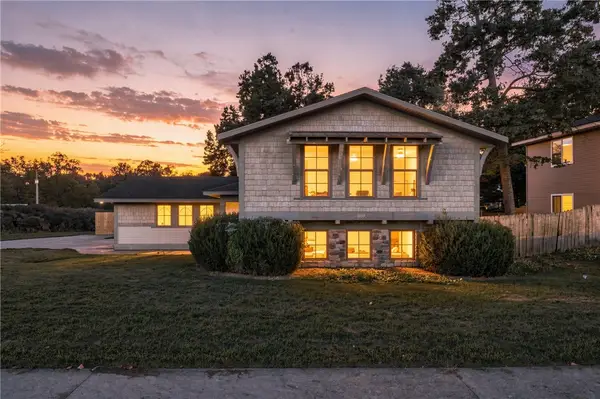 1009 Peak Street, Cave Springs, AR 72718