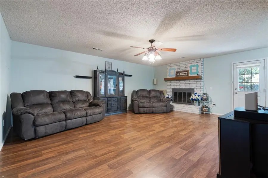 2000 Glen Street, Springdale, AR 72762 - #2