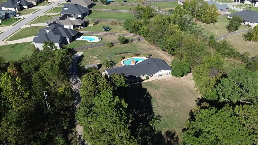 588 Elm Valley Lane, Elm Springs, AR 72762 - #3