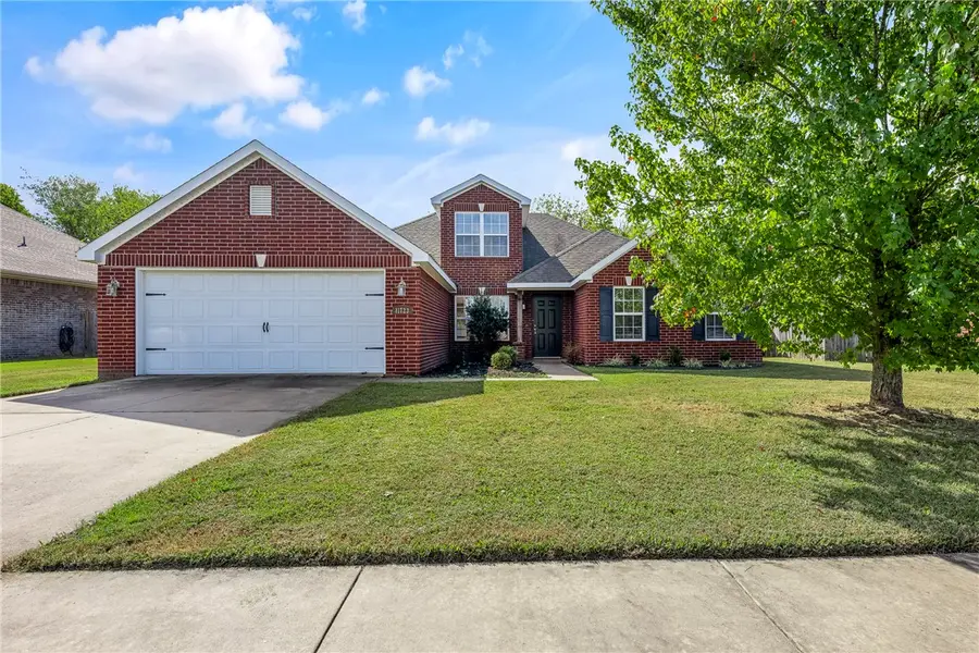11723 E Creek Lane, Farmington, AR 72730 - #2