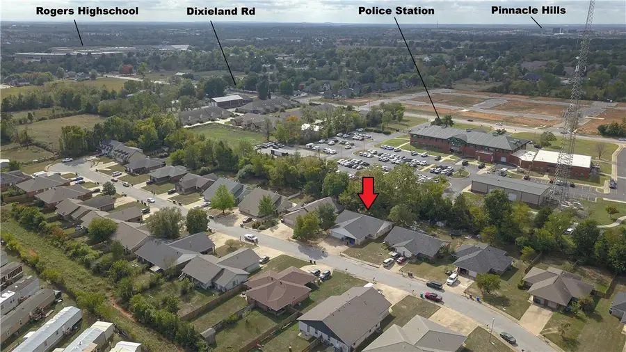 1928 & 1930 S 18th Street, Rogers, AR 72758 - #2
