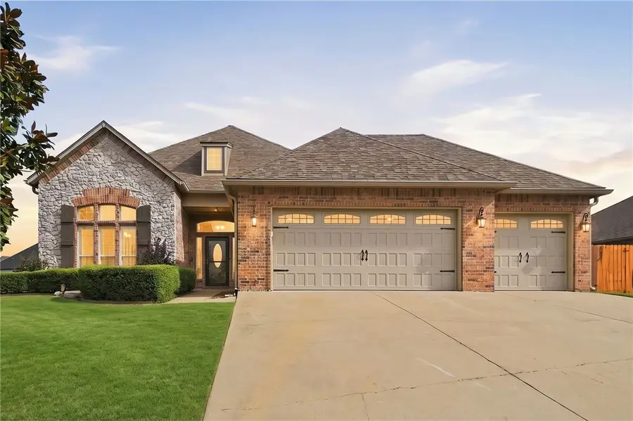 1510 Holmes Court, Pea Ridge, AR 72751 - #2