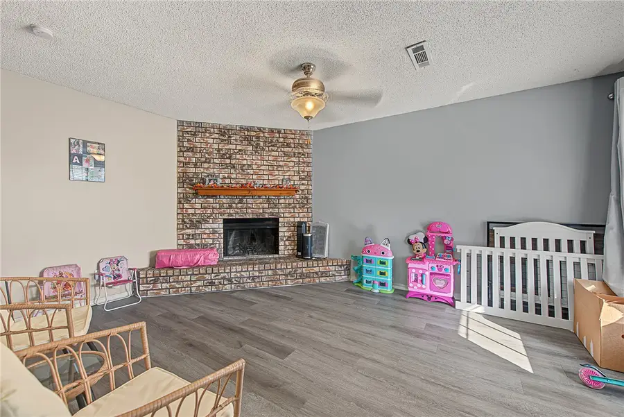 1500 A&B N Pleasant Street, Springdale, AR 72764 - #3