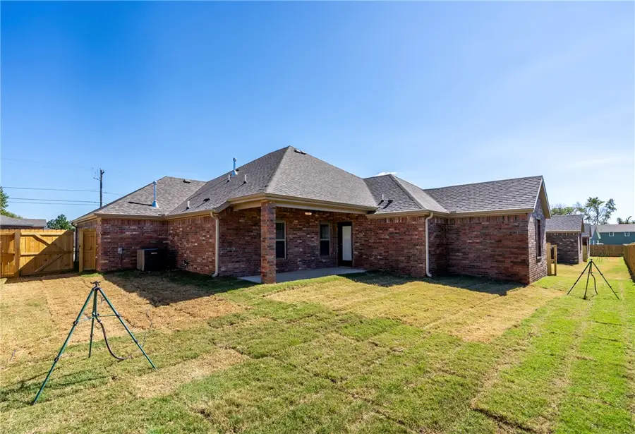 817 S Mitchell Avenue, Lincoln, AR 72744 - #2