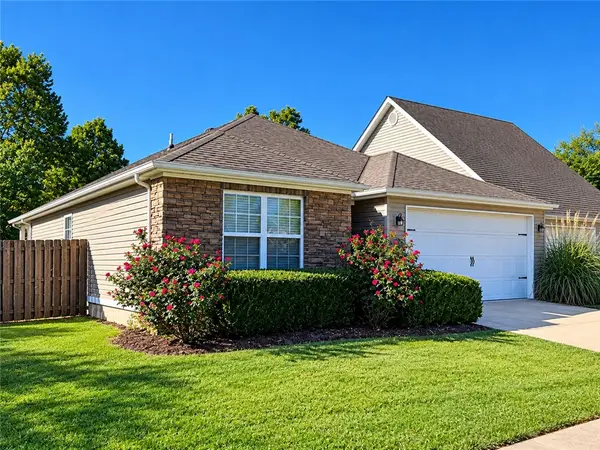 4547 Serviceberry Drive, Fayetteville, AR 72704