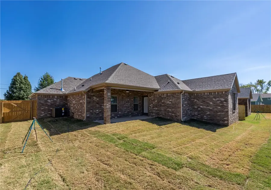 829 S Mitchell Avenue, Lincoln, AR 72744 - #3