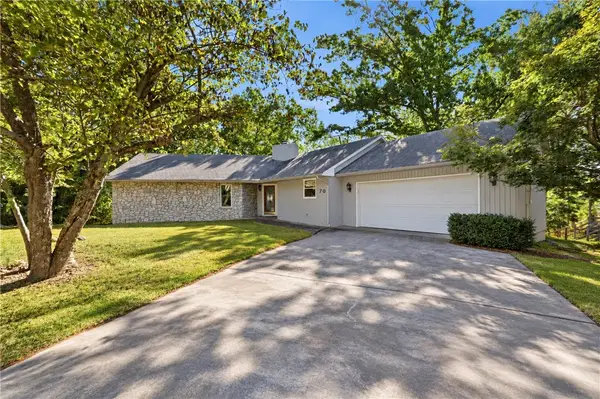 70 Overton Drive, Bella Vista, AR 72714