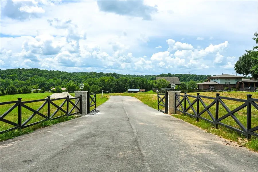 541 Reed Valley Road, Fayetteville, AR 72704 - #2
