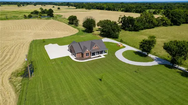 10101 Highway 43, Maysville, AR 72747